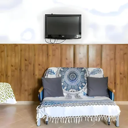 Estudio Con Aire Acondicionado Centro Del Pueblo Apartamento