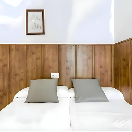 Estudio Con Aire Acondicionado Centro Del Pueblo