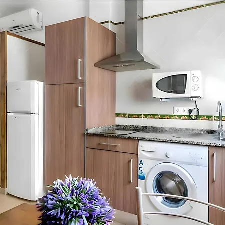 Estudio Con Aire Acondicionado Centro Del Pueblo Apartamento *